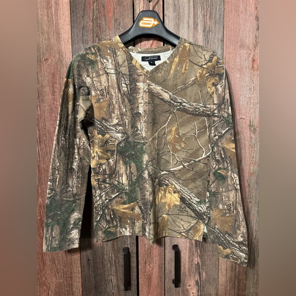 Gander Mountain Tops - Realtree Xtra Camo Women’s Medium Long Sleeve Shirt